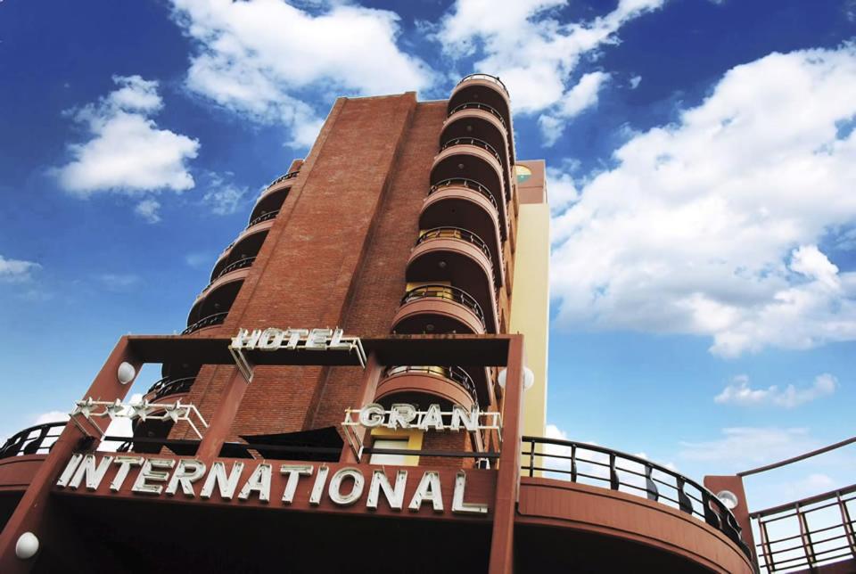 Hotel Gran International Villa Gesell Exterior photo